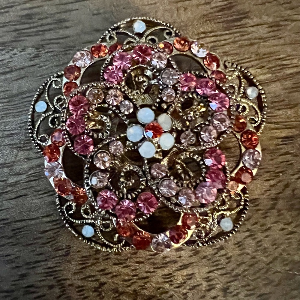 Vintage multi-color stone brooch in gold tone